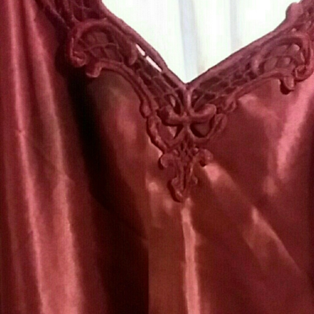 Chemise